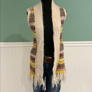 Radzoli Multicolor Fringe Knit Vest